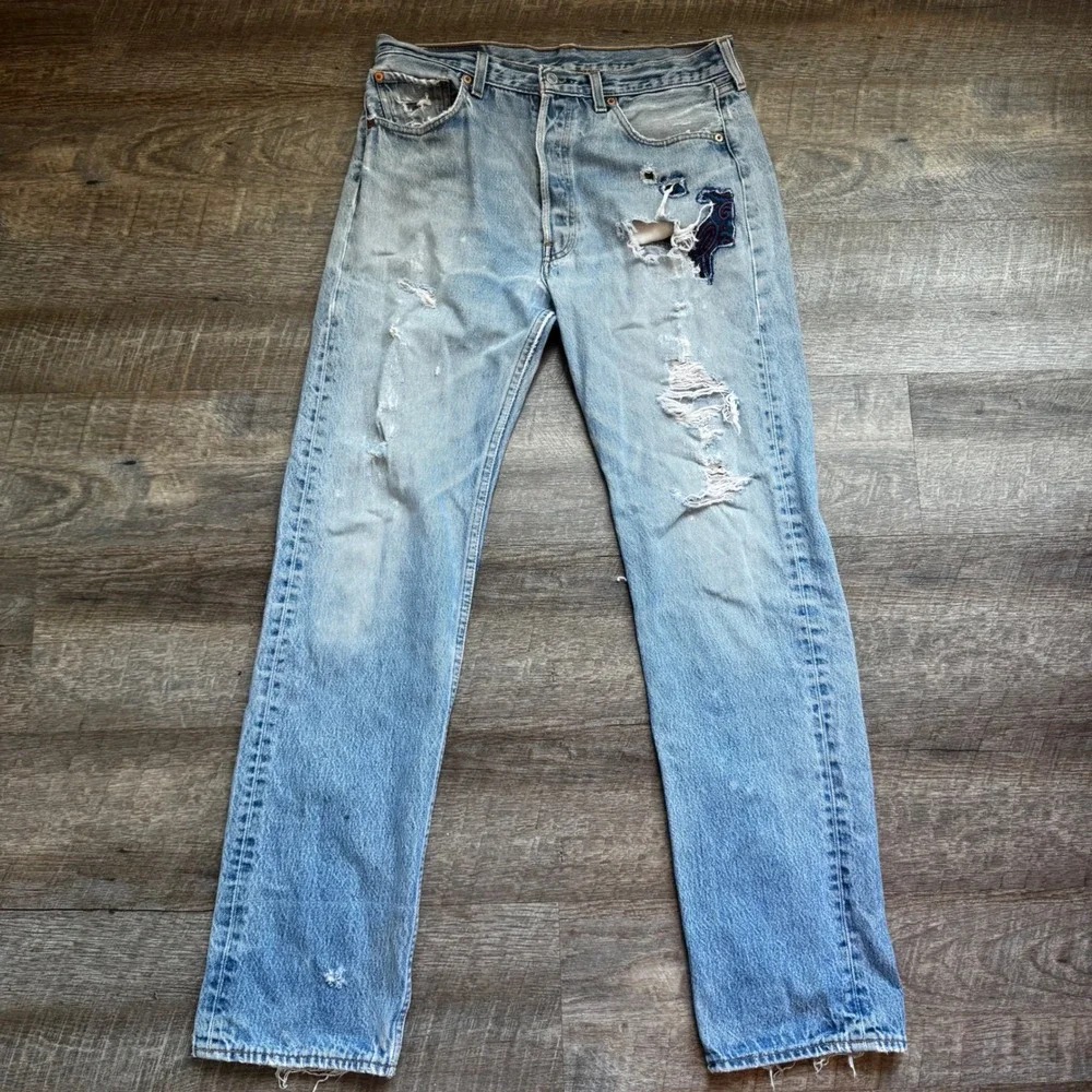 Levi's 501xx Vintage Jeans 33x33 Light Wash Blue Distressed Button Fly Thrashed